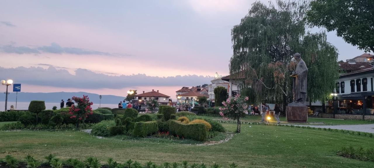 Svir Skyline Apartment No 39 Ohrid Exterior foto